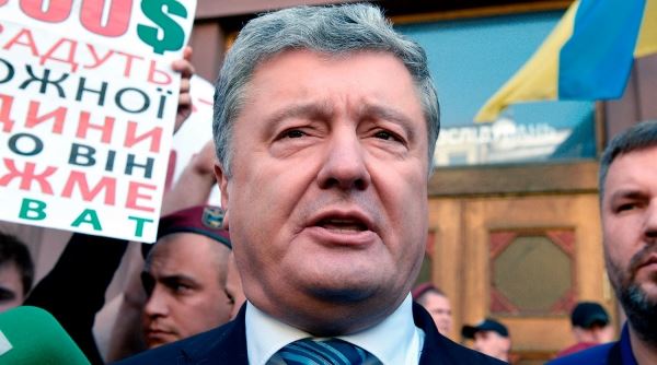Порошенко пошутил над Зеленским в ходе пресс-марафона президента Украины