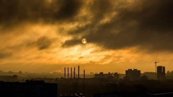 В Совфеде усомнились в эффективности введения «углеродного налога» 