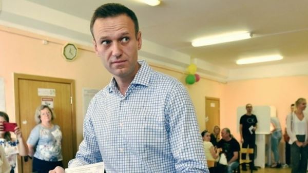 Блогер Навальный прикинулся «бомжом» в надежде на донаты сочувствующей публики